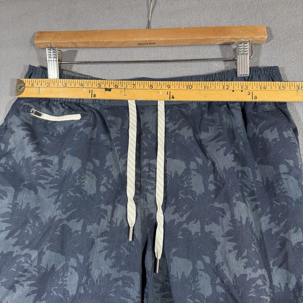Vuori Banks Shorts Men's M Blue 7" Inseam Palm Trees Unlined Drawstring V330 - Picture 8 of 10